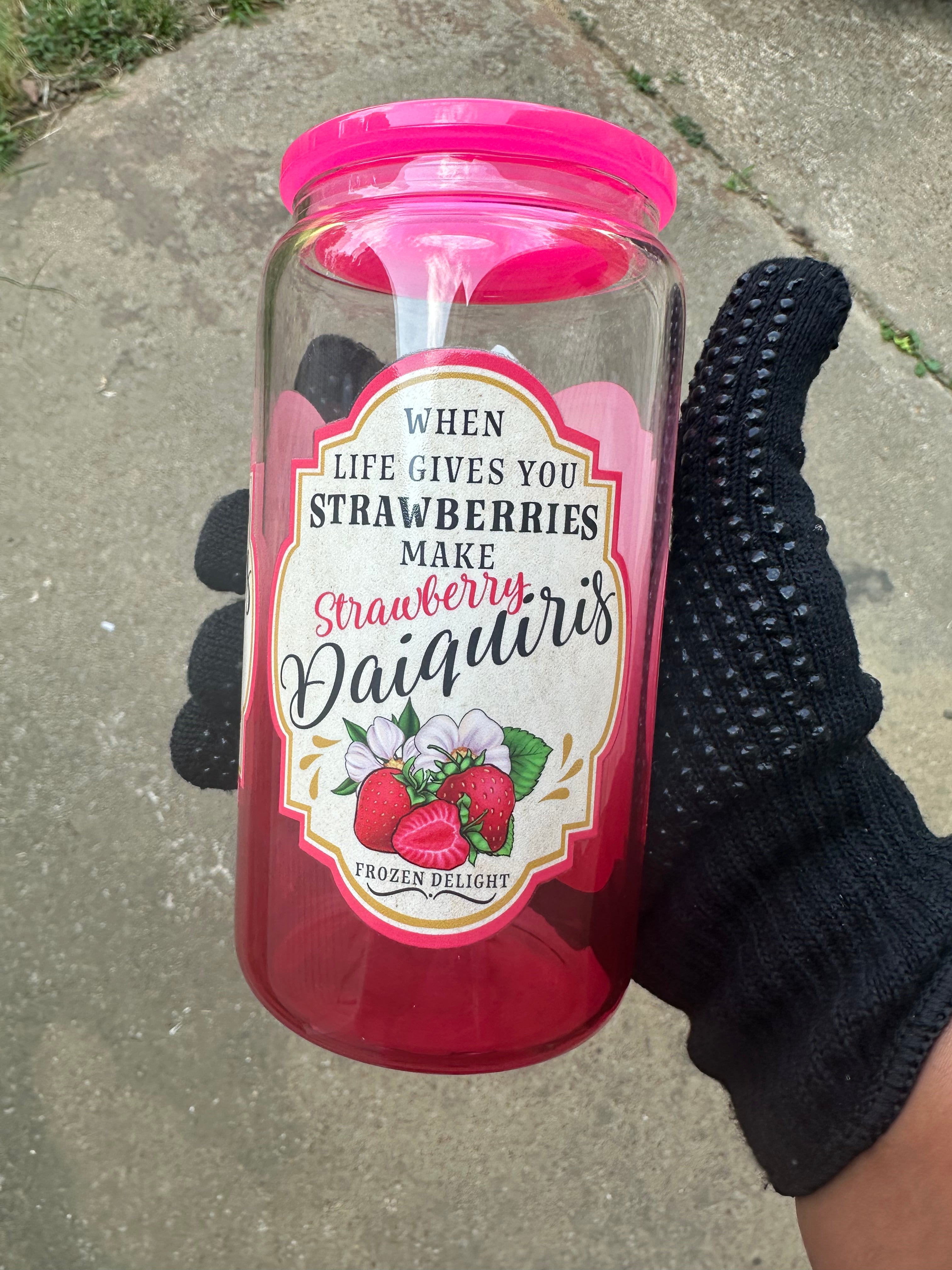 🍓 Strawberry Daiquiri Glass